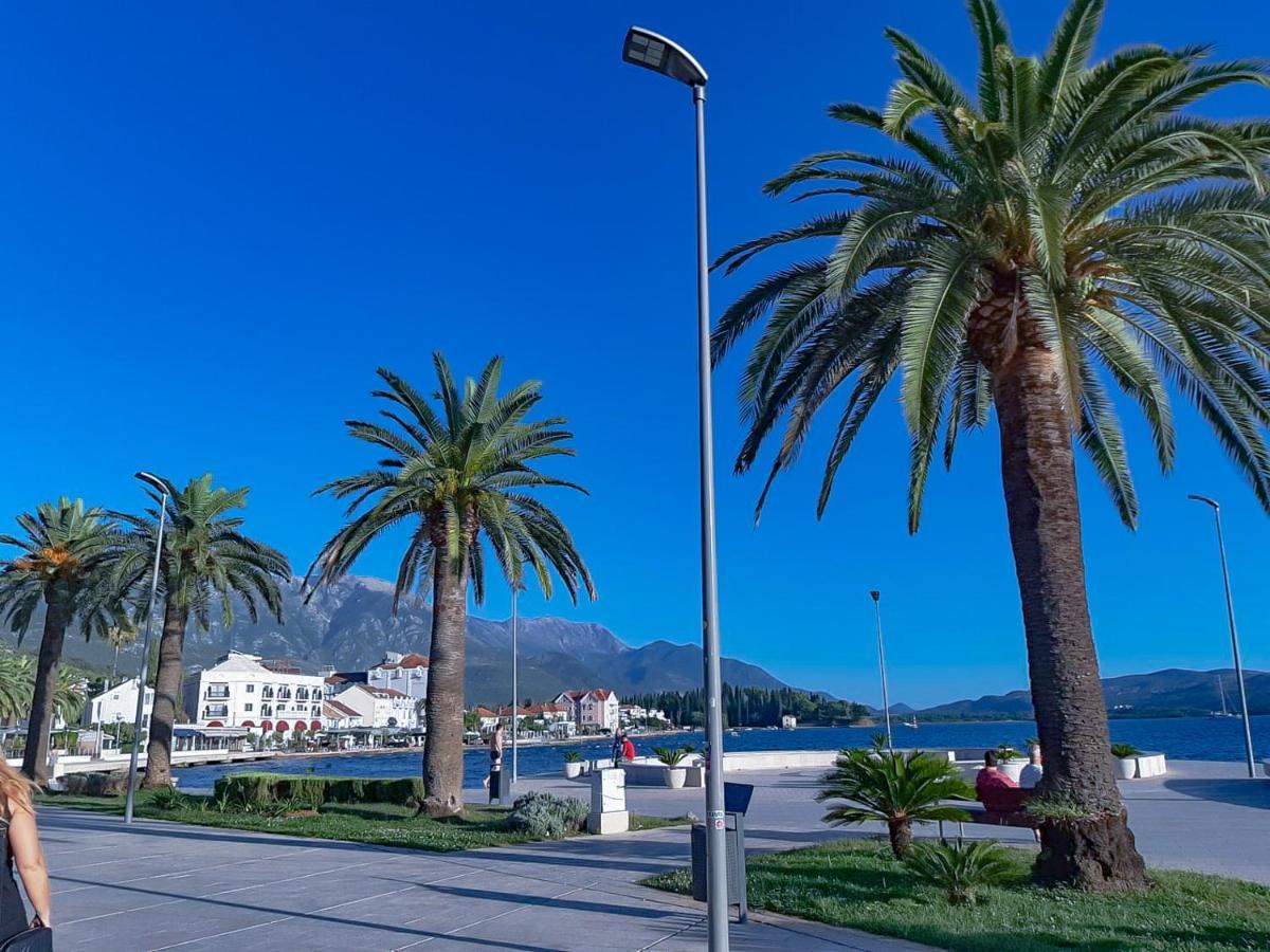 Adriabay Studio Tivat Exterior photo