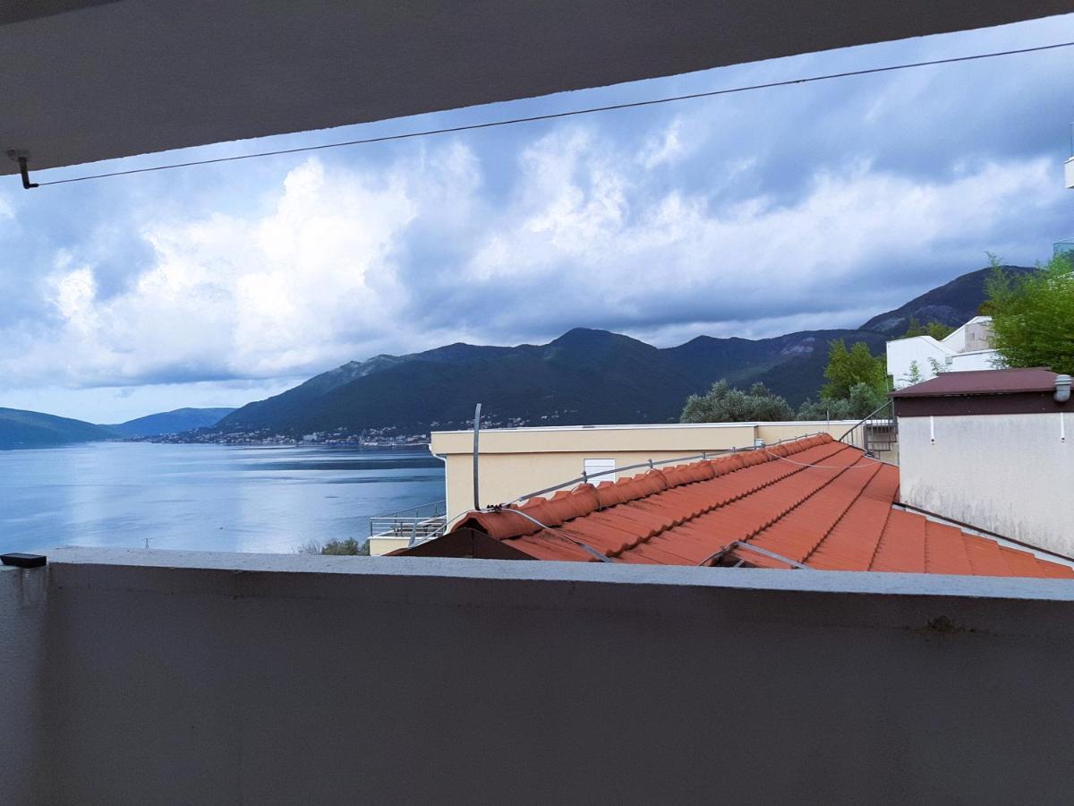 Adriabay Studio Tivat Exterior photo