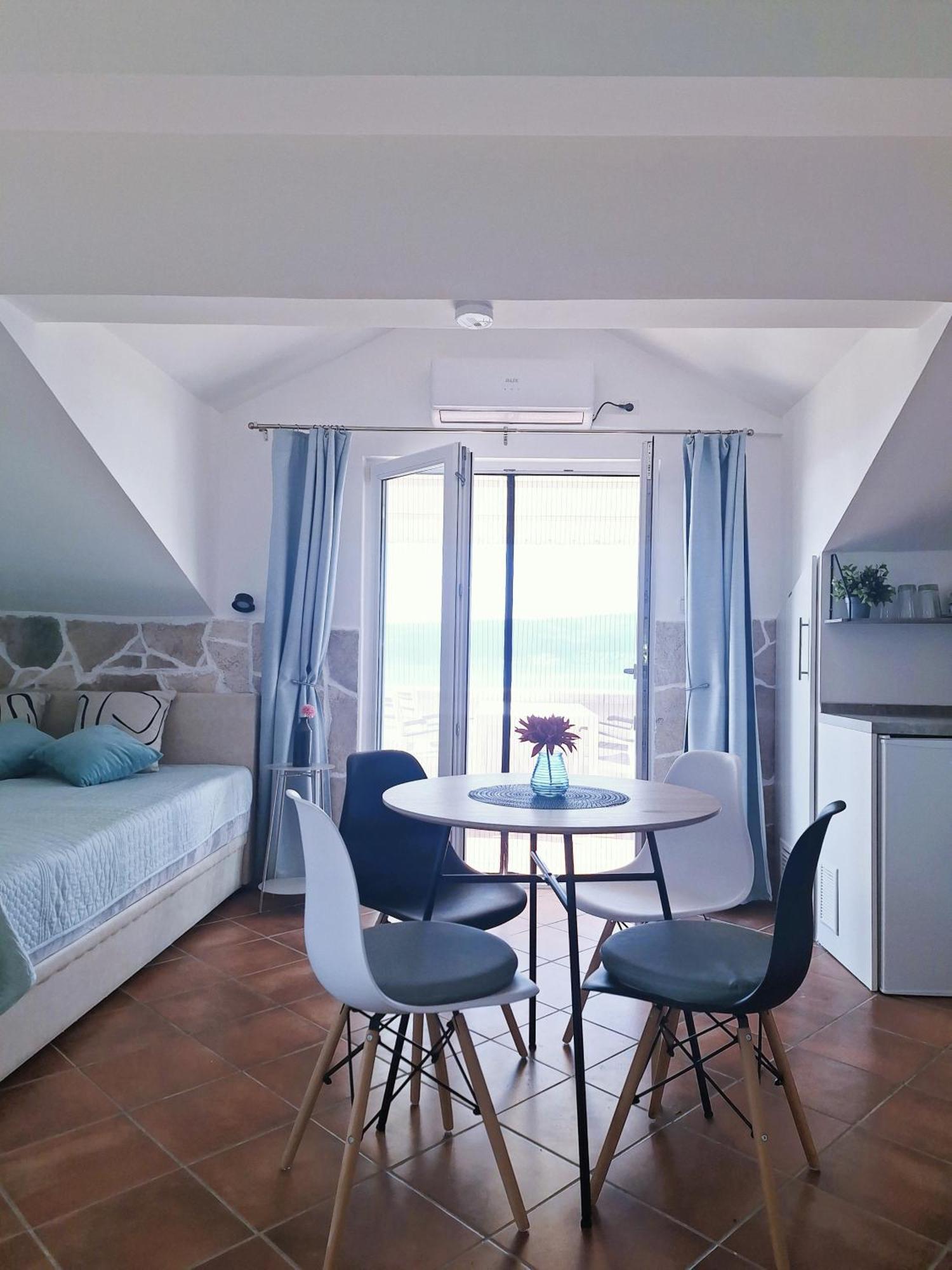 Adriabay Studio Tivat Exterior photo